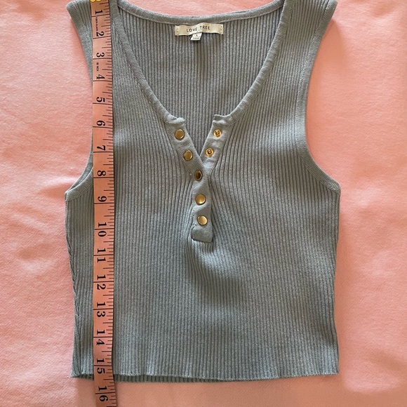 Love Tree Buttoned Crop - Picture 3 of 7